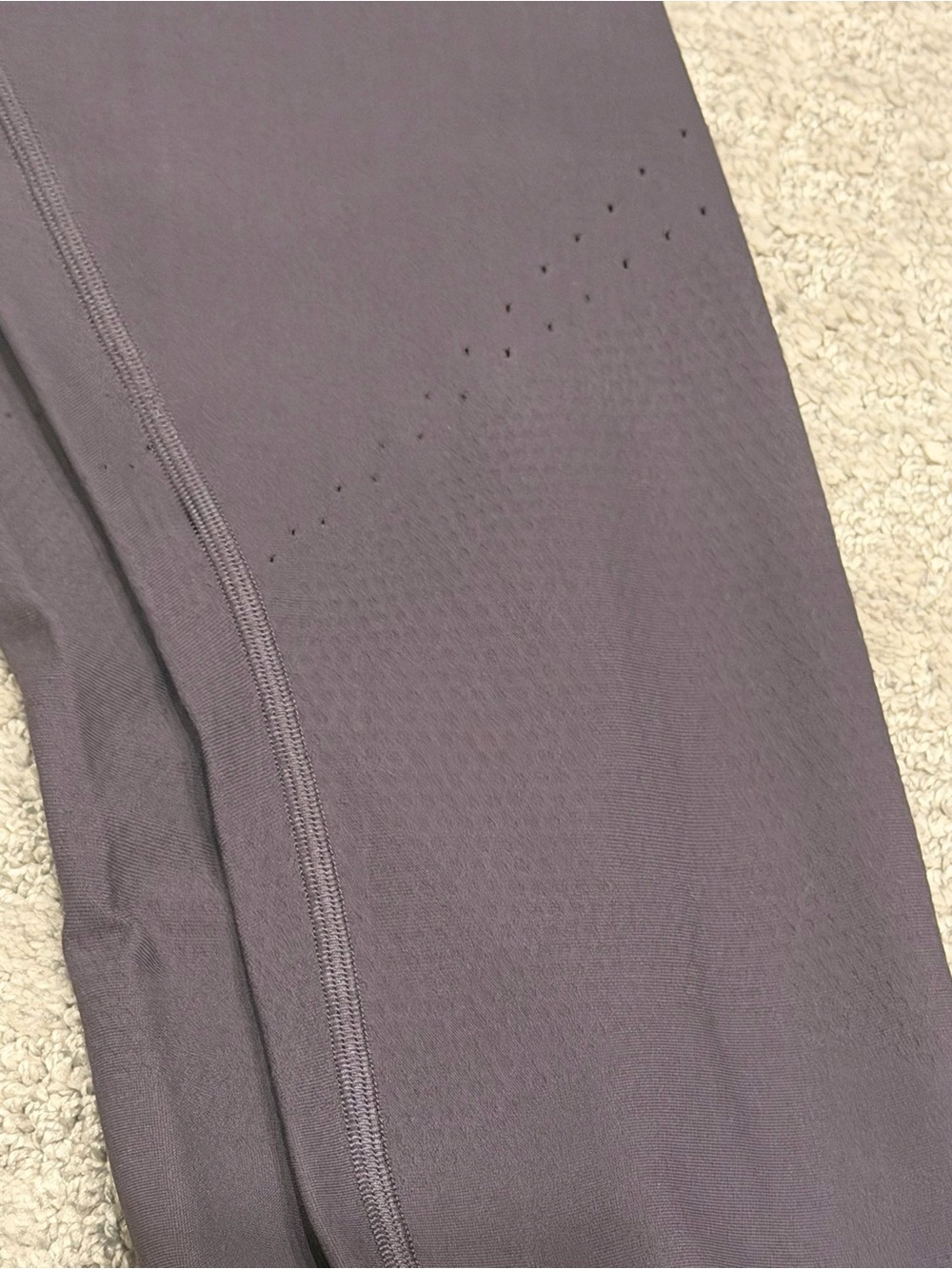 Lululemon In Focus Run Tight - Picture 2 of 7